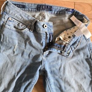 Low Rise Lolita Capri Skinny Jean by Lucky Jeans